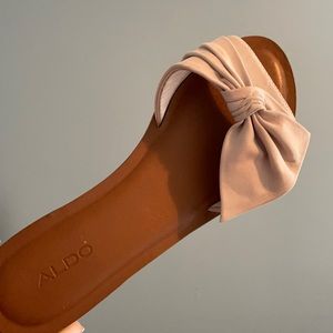 Aldo Sandals